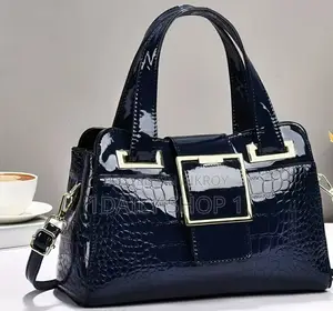 HAND BAGS FOR SALE