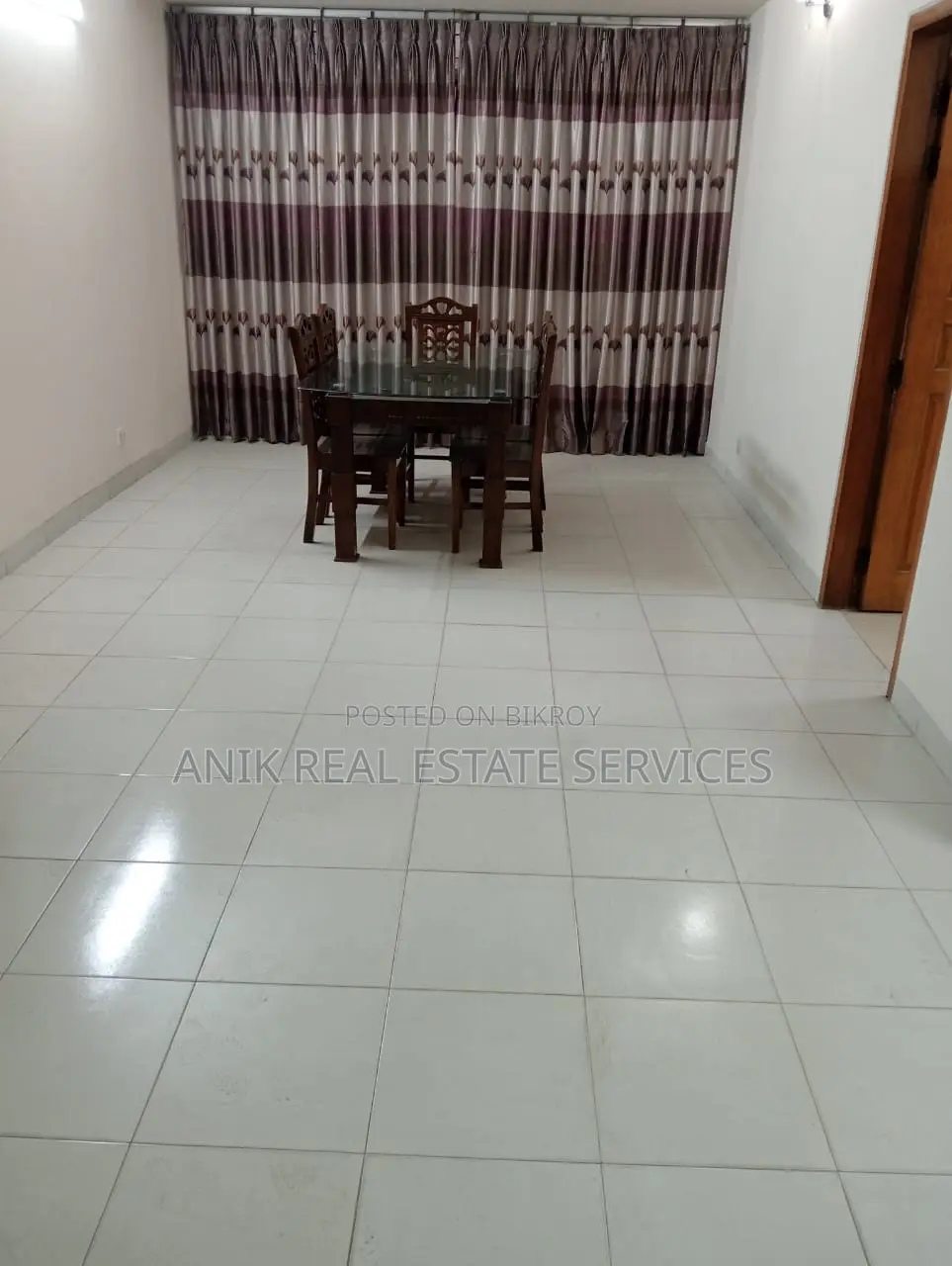 Good Quality 3 Bedroom Full Farnised Flat Rent At Gulshan 2