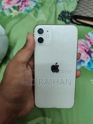 Apple iPhone 11 128GB (Used)