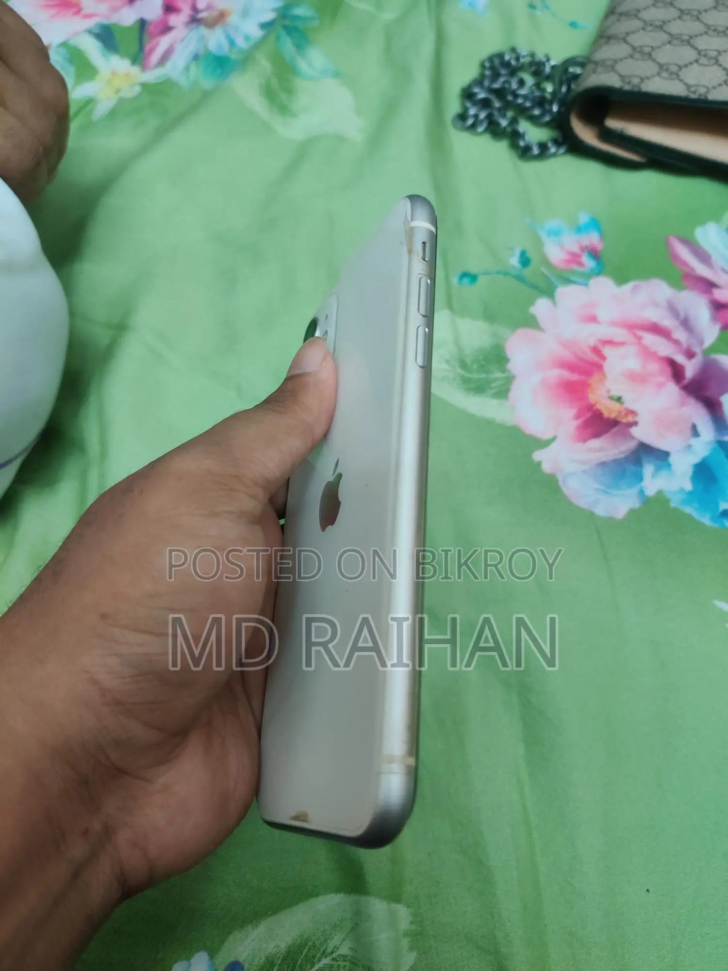 Apple iPhone 11 128GB (Used)