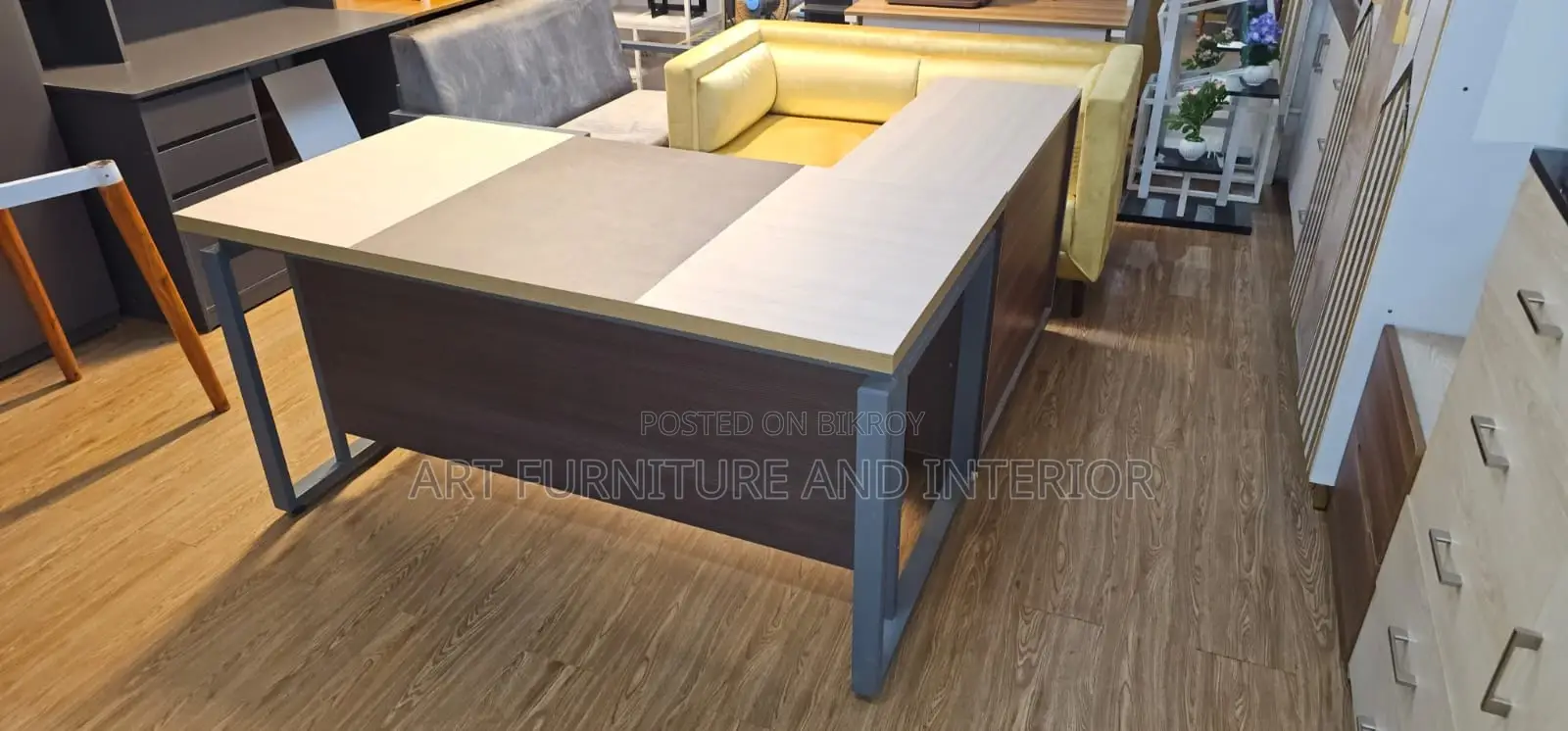 Office Table - 280 (Elegant Materials, Ready)