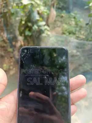 OPPO A52 4 gb (Used)