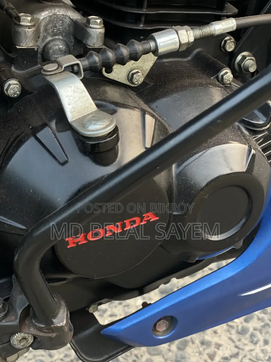 Honda Hornet 2022