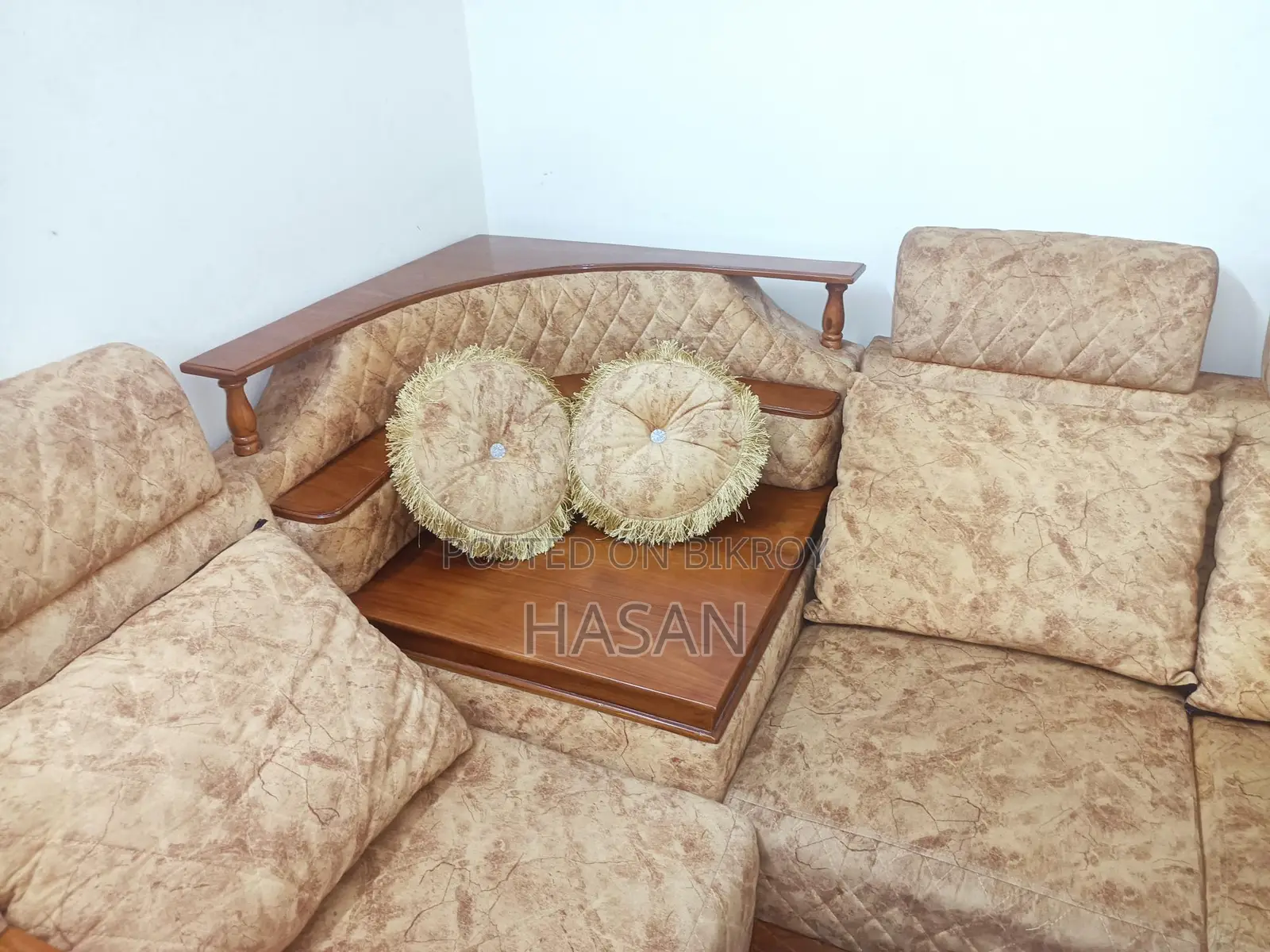 L-Shaped Sofa with Table