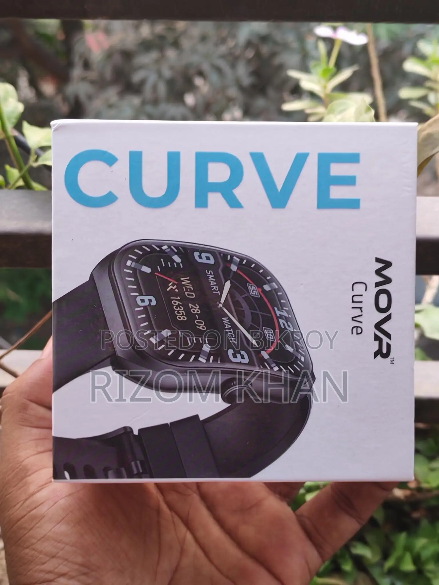 movr Curve Smartwatch | 2.1" Amoled Display Brand New Condition