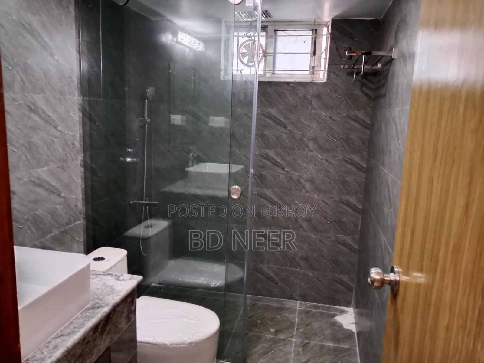 excellent 4 Bed room apt rent in Gulshan 2 north side