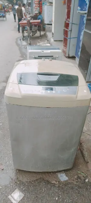 LG 11 kg Fully Automatic Washing Machine