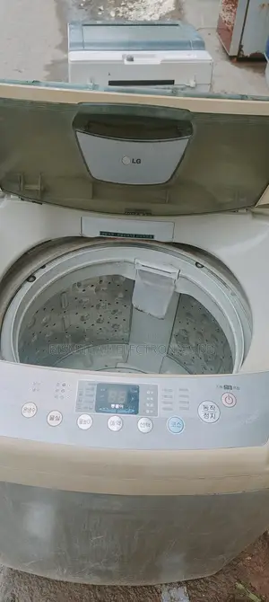 LG 11 kg Fully Automatic Washing Machine