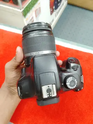Canon 4000D & 18-55mm IS Lens