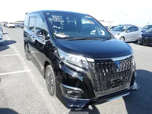 Toyota Esquire GI PREMIUM 2021