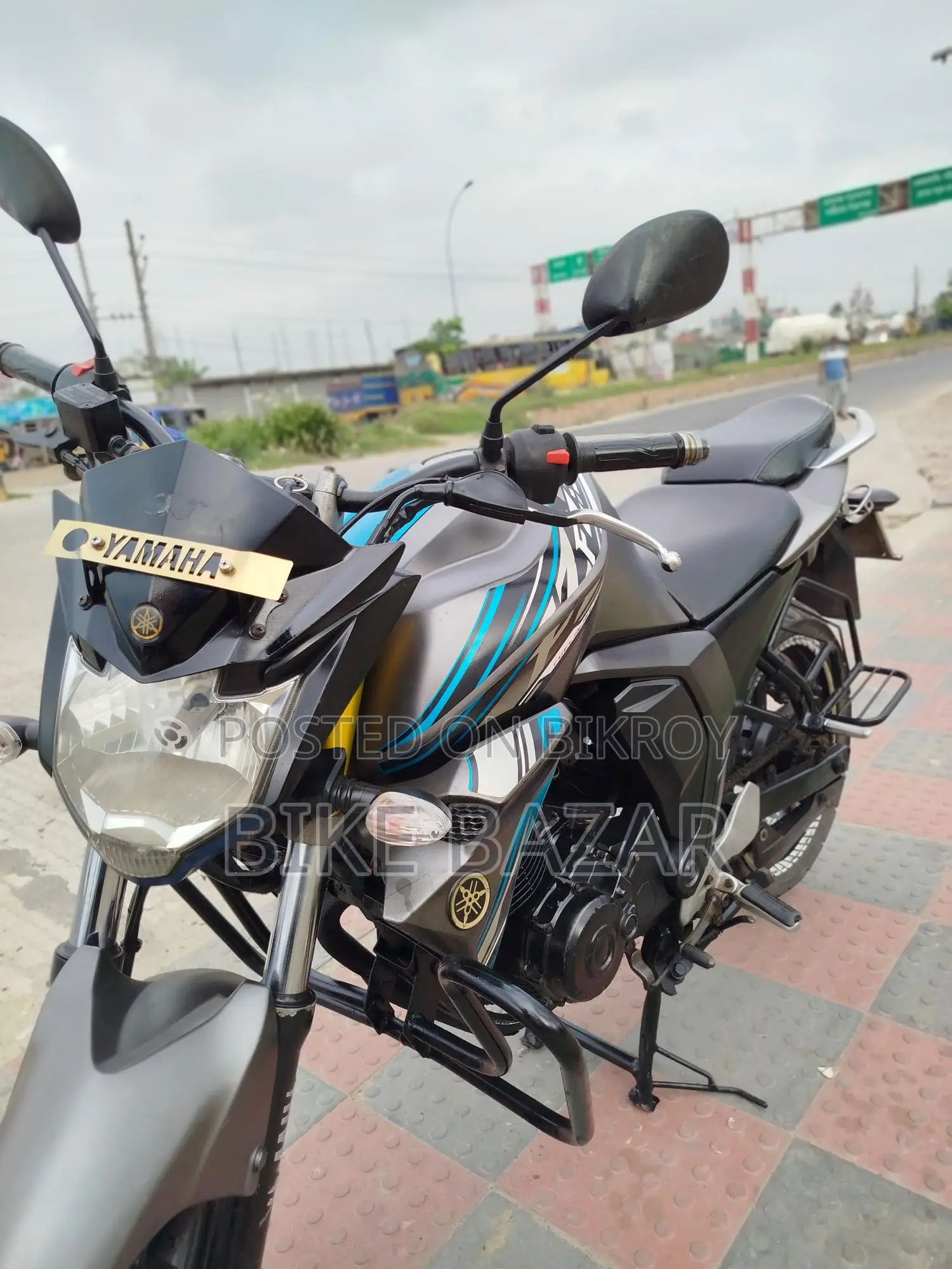 Yamaha FZS . 2017