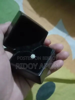 Diamond Nose Pin