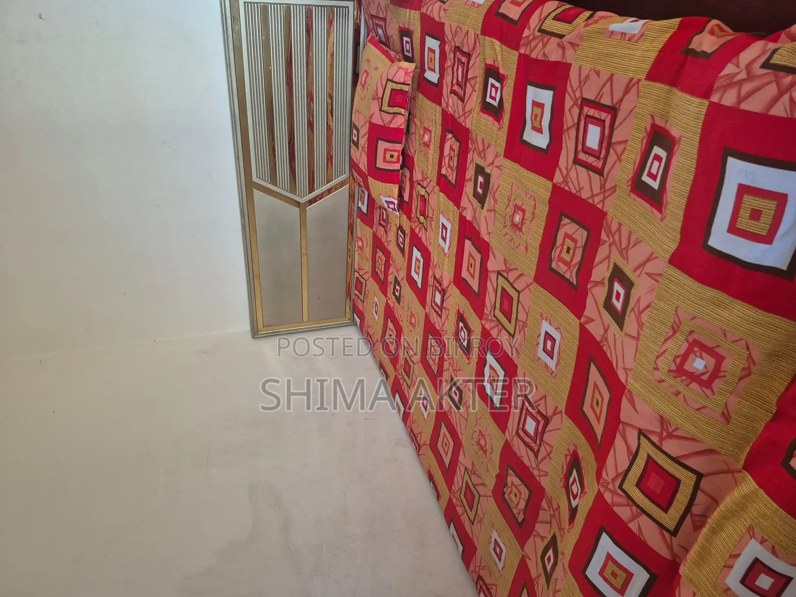 বেডরুম সেট বিক্রি করা হবে