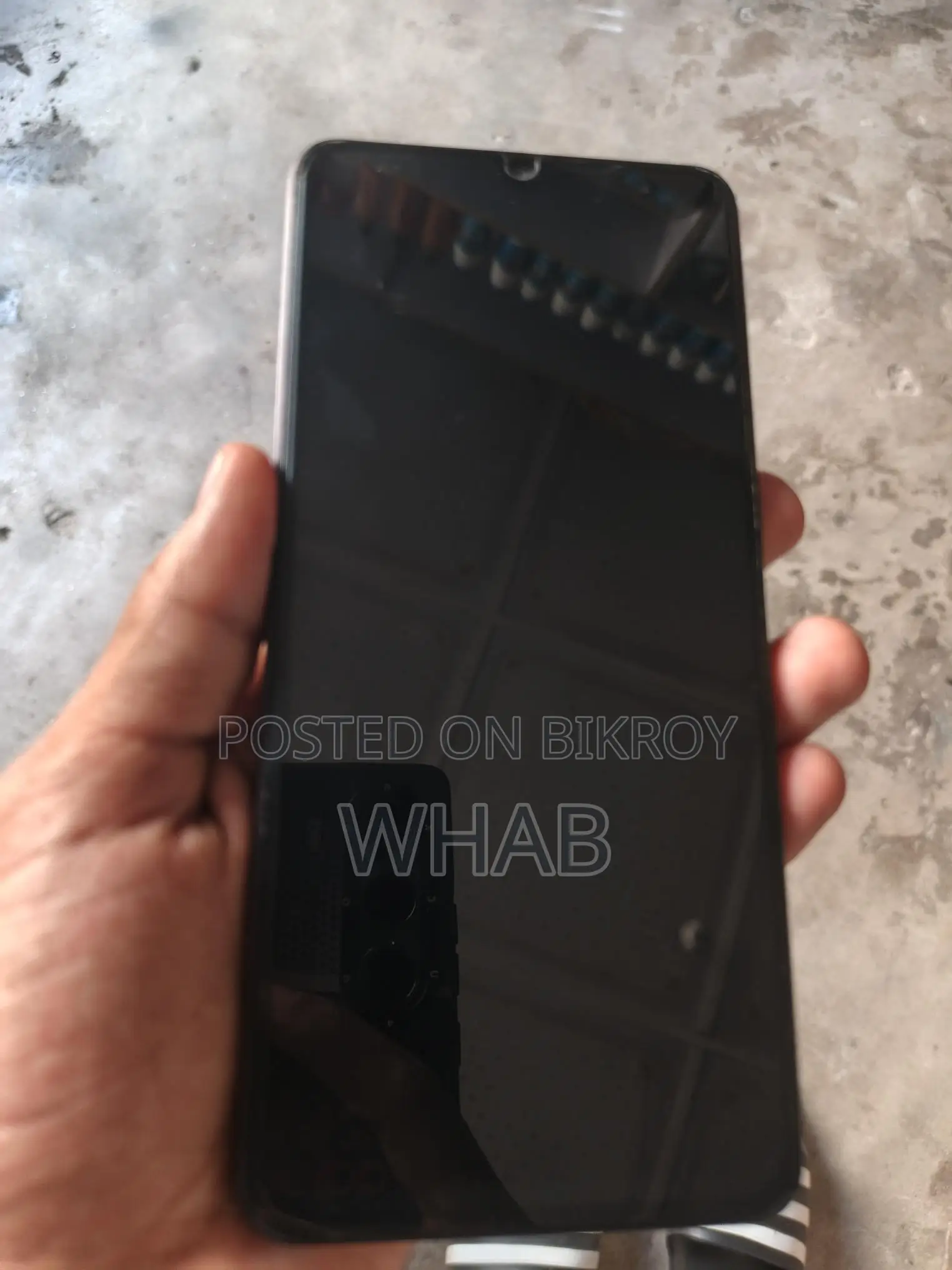 Vivo Y27s ৮/১২৮ (ব্যবহৃত)