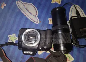 Canon 760d with 55-250 Zoom Lens বিক্রি করা হবে