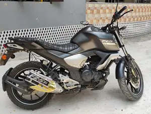 Yamaha FZS V3 . 2022