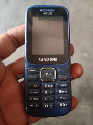 Samsung mobile (Used)