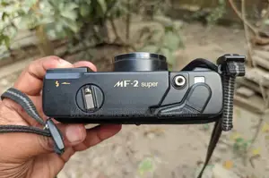 Yashica Mf-2 Super Vintage Camera