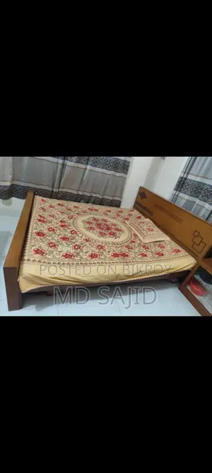 King Size Bed, Fresh Condition