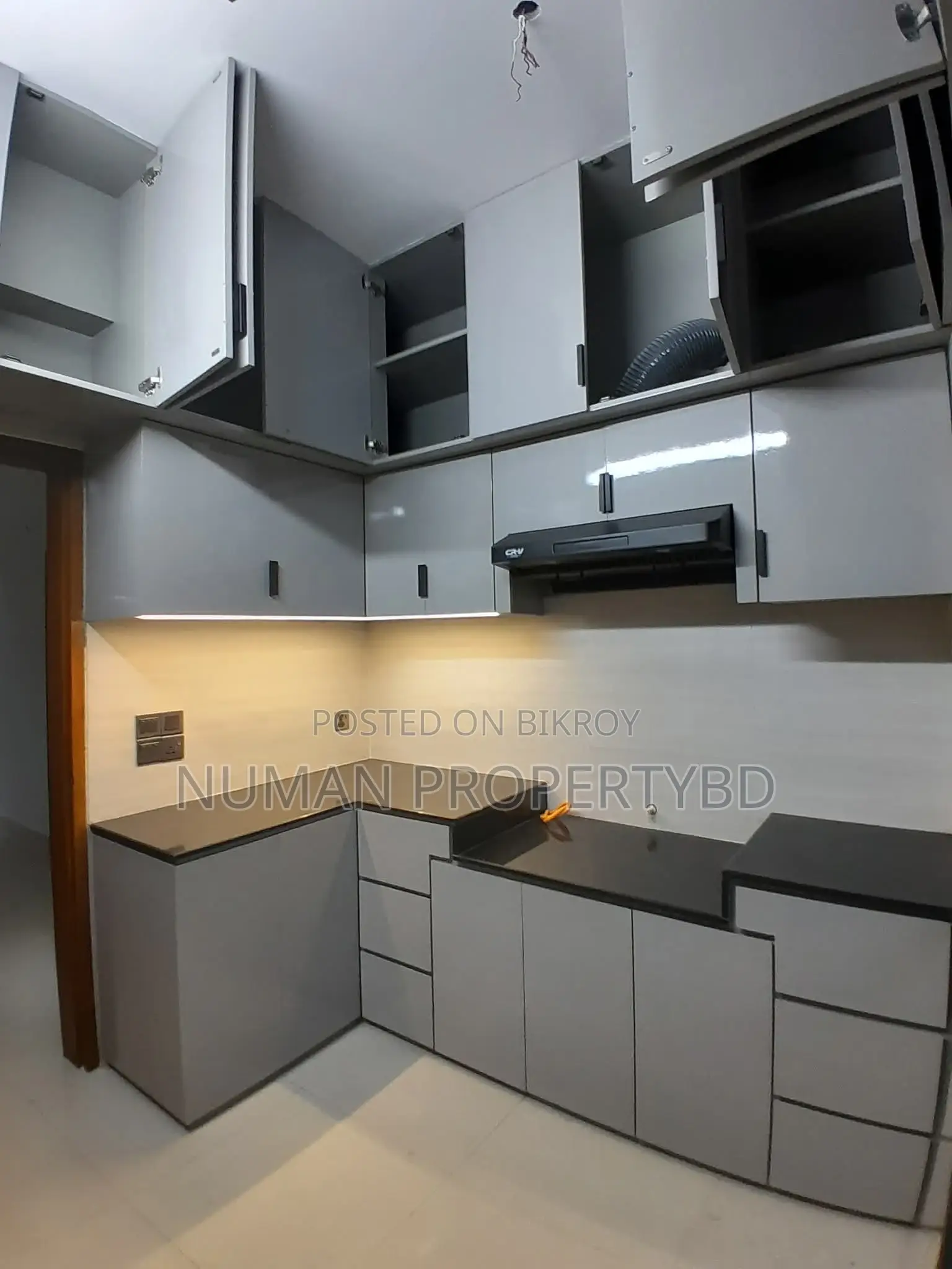 2100 sq ft 3 bedroom full fair face new luxury semi-furnished flat for rent