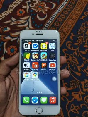 Apple iPhone 6S . (Used)