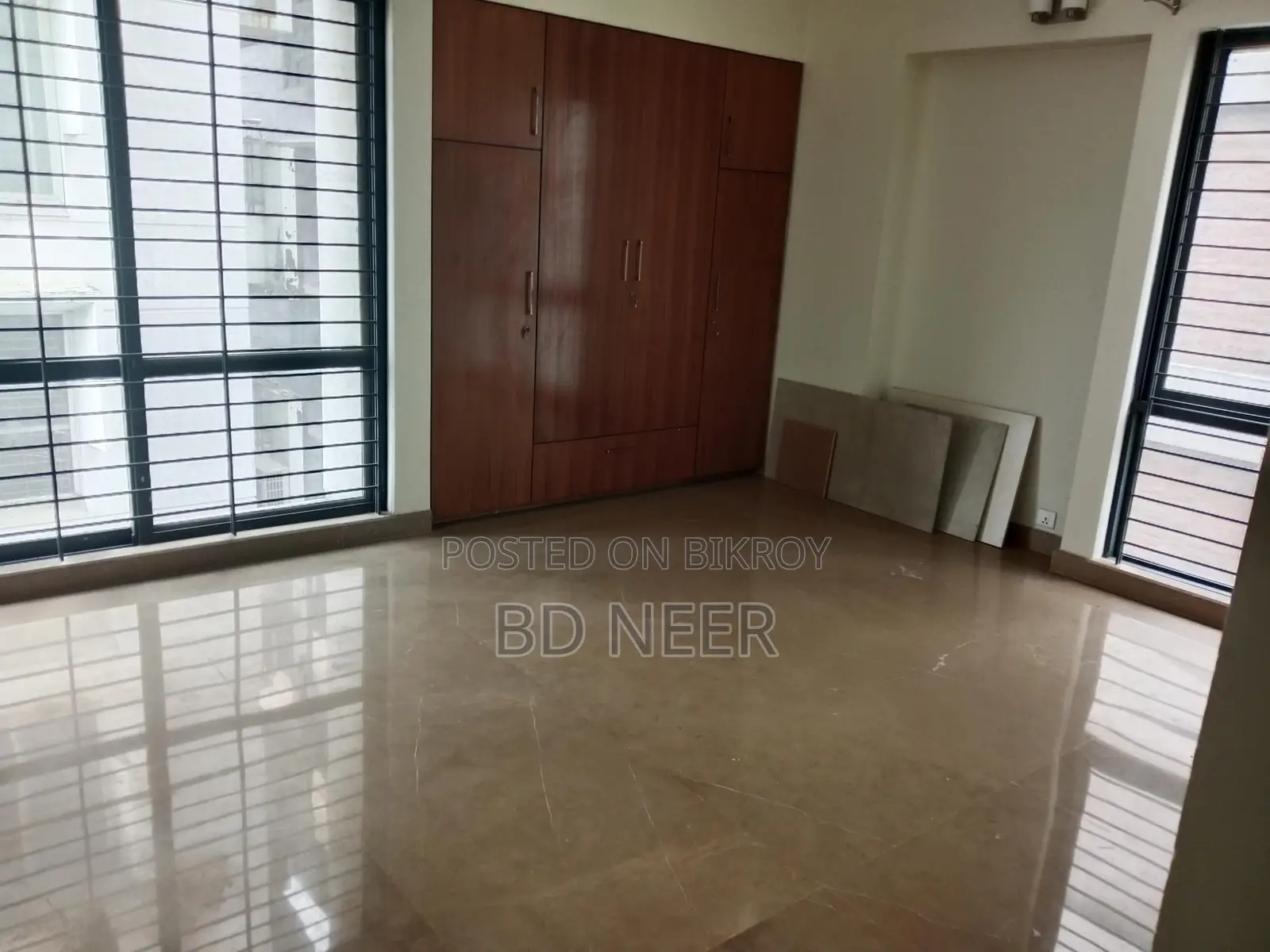 Mordent facilities gym &pool 4 Bed room apt rent in Baridhara diplomatic