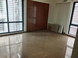 Mordent facilities gym &pool 4 Bed room apt rent in Baridhara diplomatic