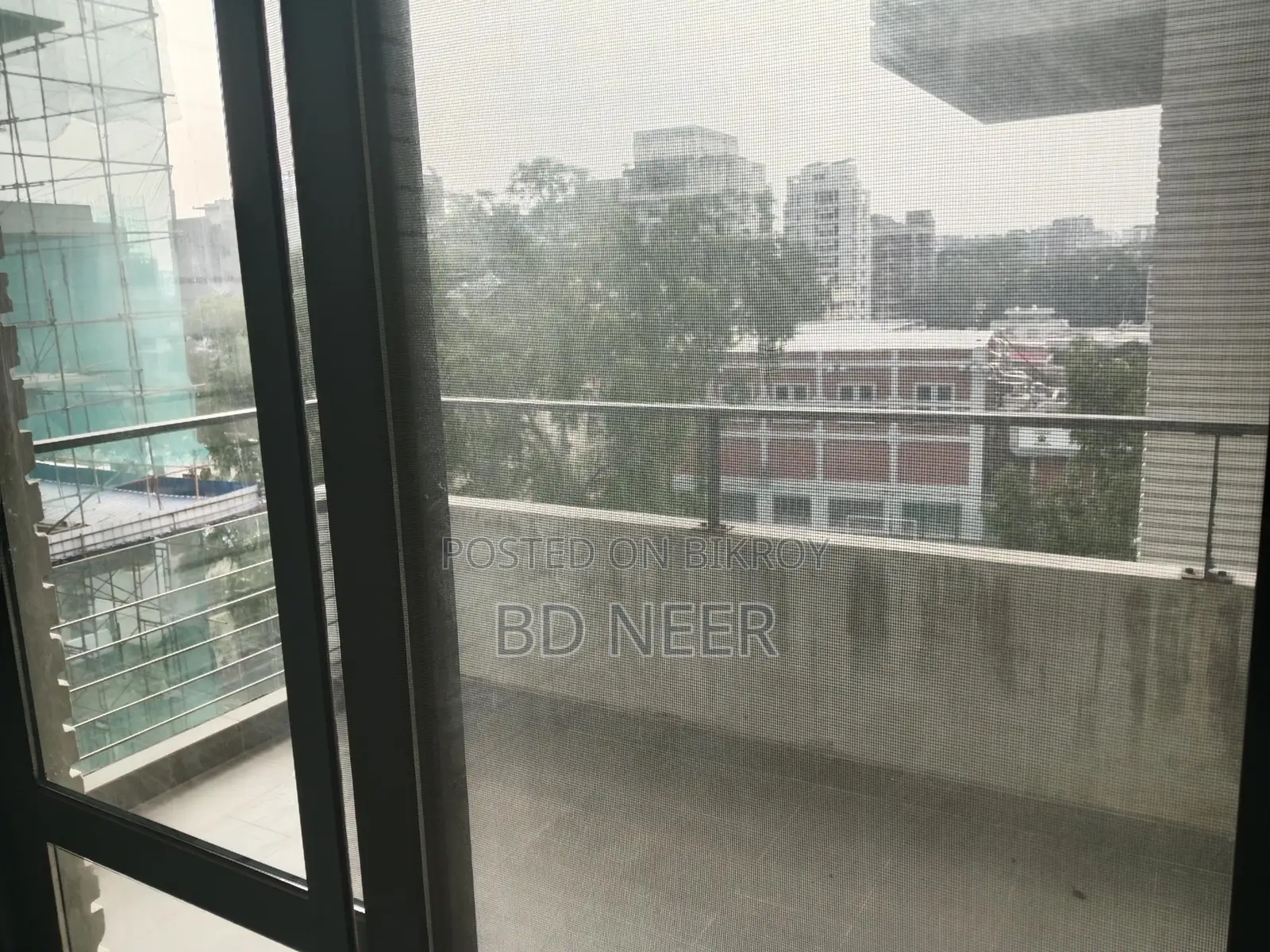 Mordent facilities gym &pool 4 Bed room apt rent in Baridhara diplomatic