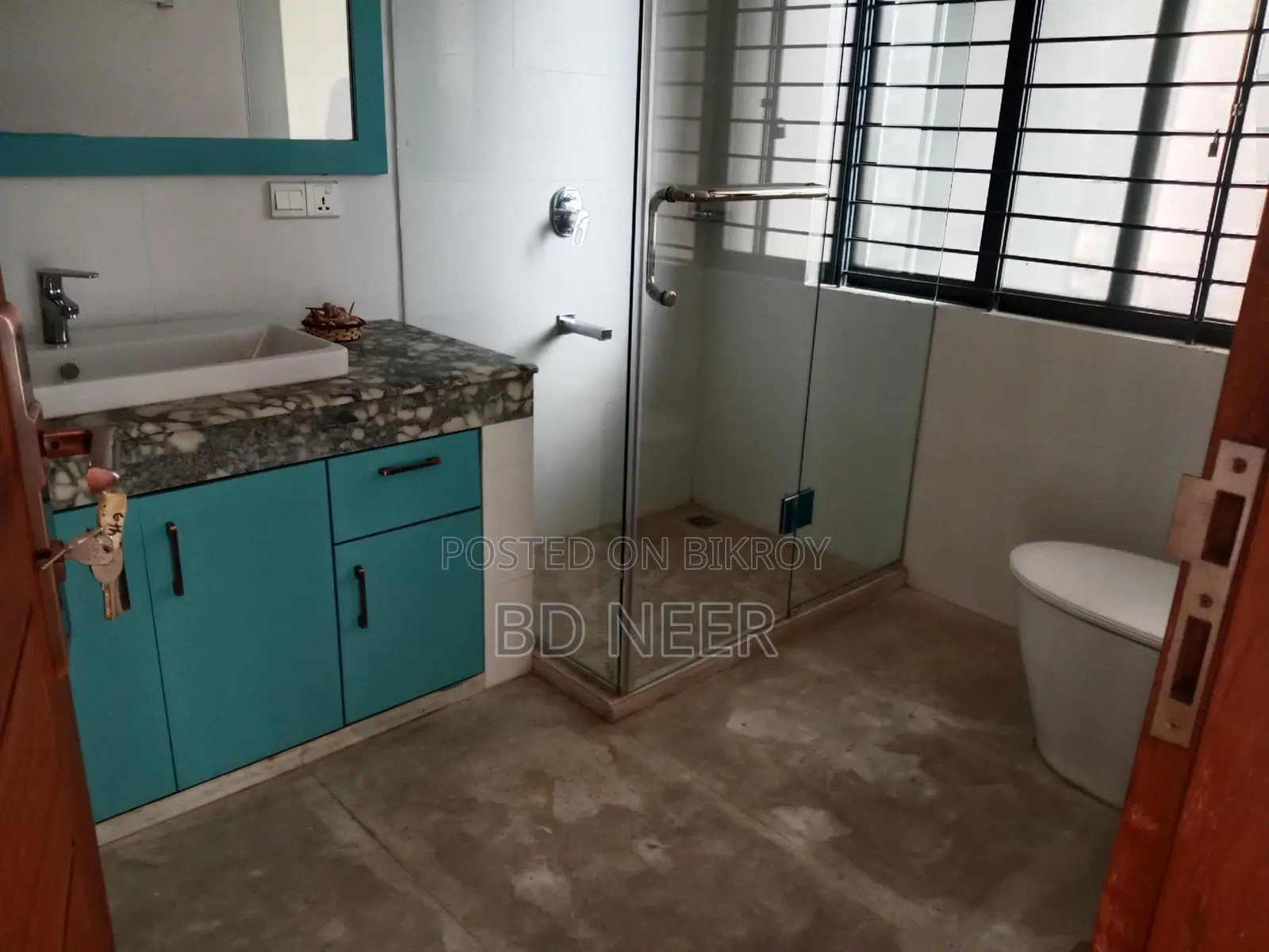 Mordent facilities gym &pool 4 Bed room apt rent in Baridhara diplomatic