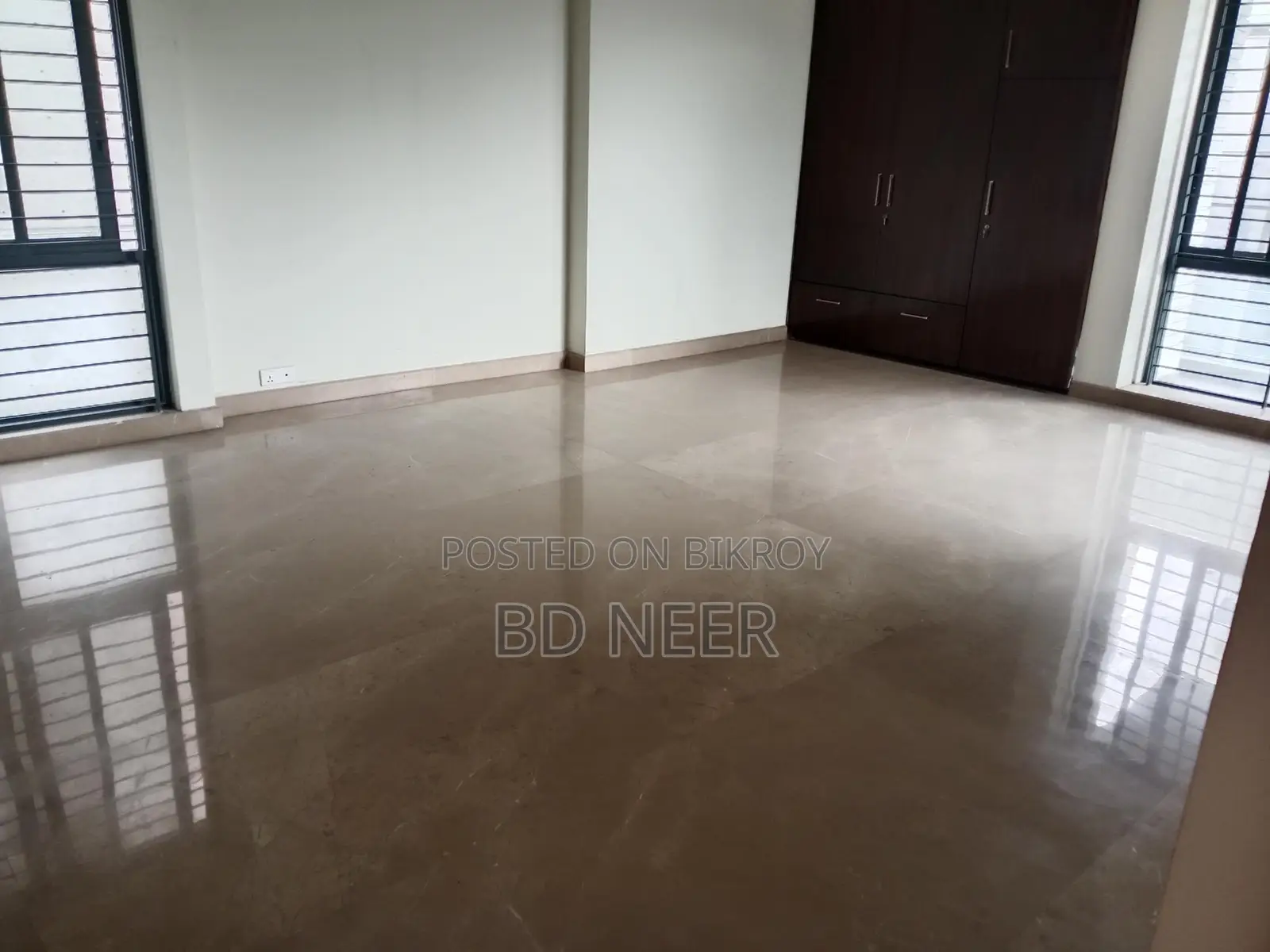 Mordent facilities gym &pool 4 Bed room apt rent in Baridhara diplomatic