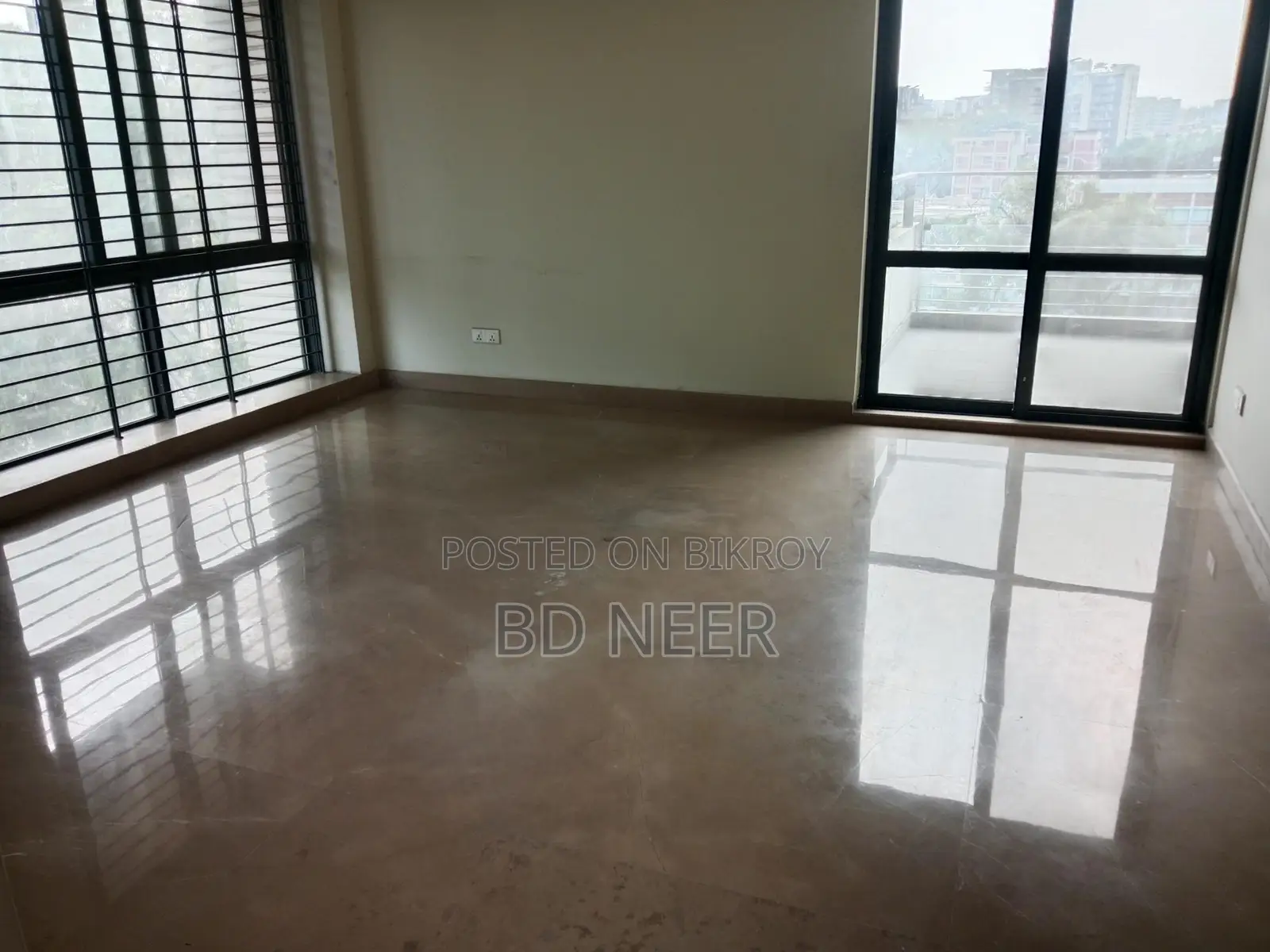 Mordent facilities gym &pool 4 Bed room apt rent in Baridhara diplomatic