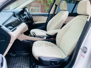 BMW X1 sDrive 18i 2021