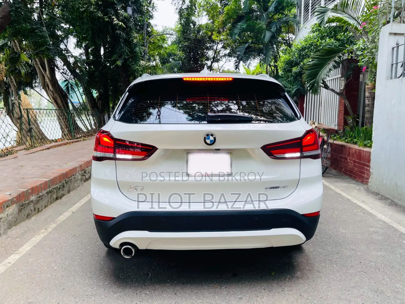 BMW X1 sDrive 18i 2021