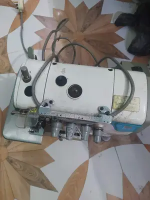 Overlock sewing machine.