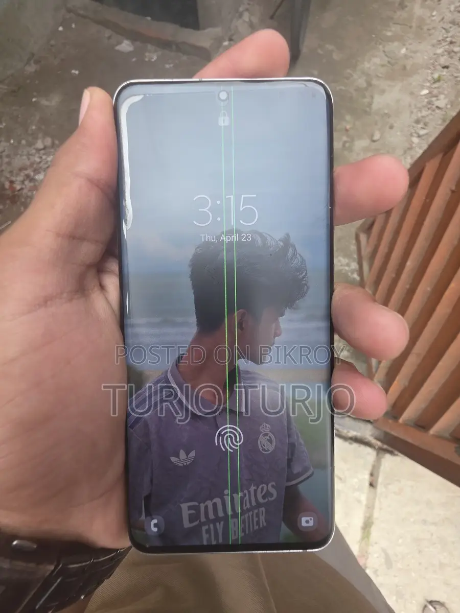 Samsung Galaxy S20 (Used)