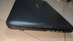Asus X543MA i3 7Gen 4GB Ram 1TB size 15.5"