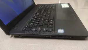 Asus X543MA i3 7Gen 4GB Ram 1TB size 15.5"