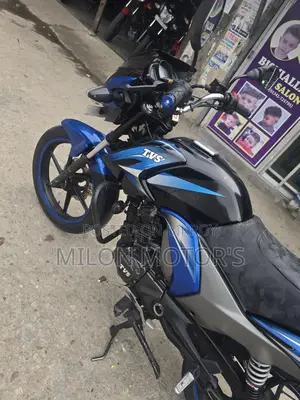 TVS Stryker D 2019