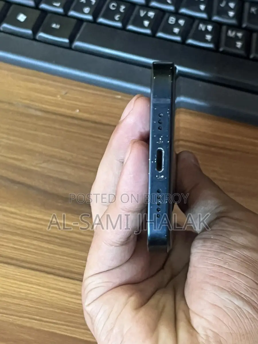 Apple iPhone 14 (Used)