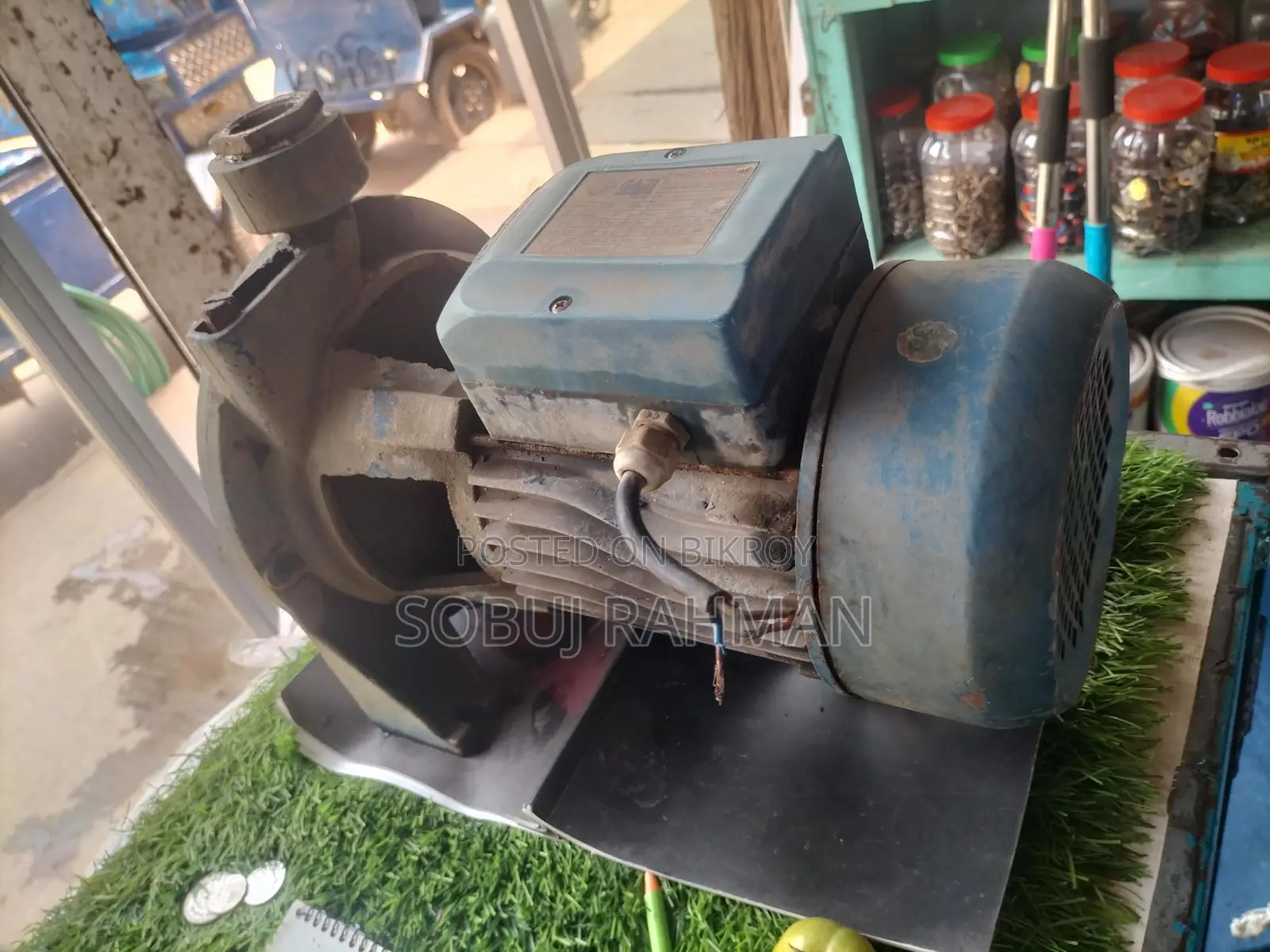 Ghazi Centimeter Pump