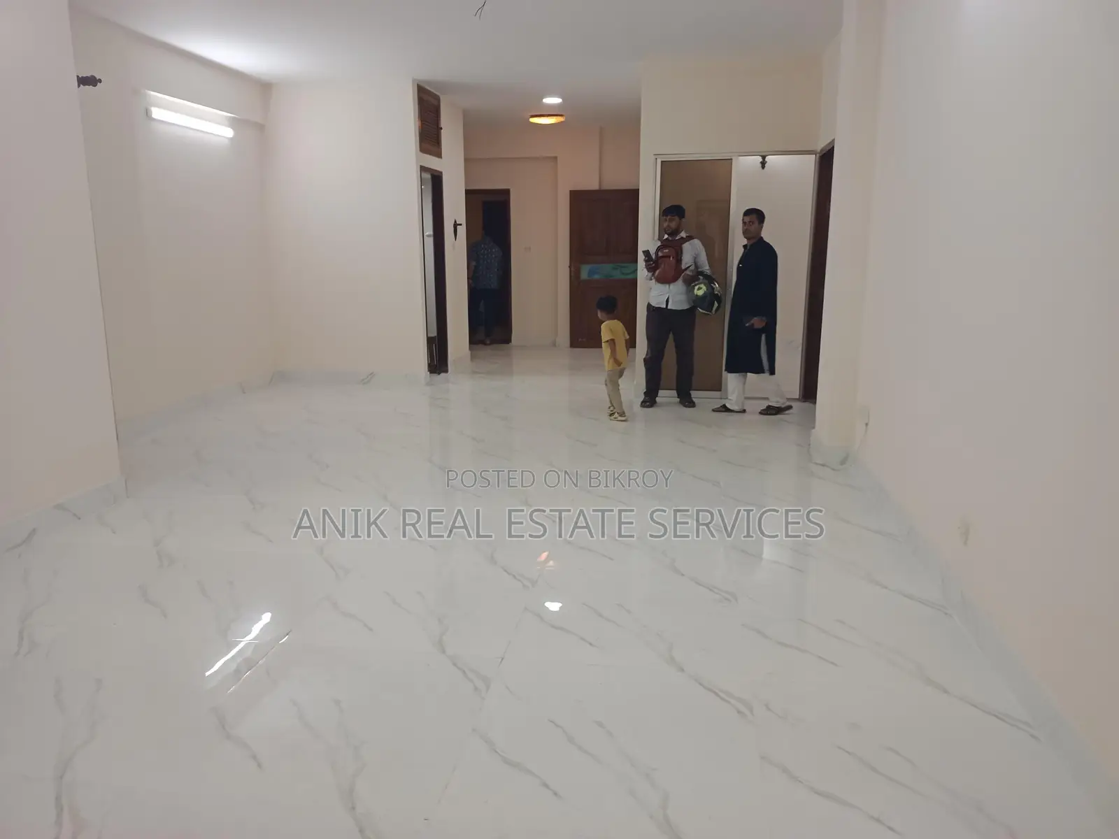Good Quality 3 Bedroom Un Farnised Flat Rent At Gulshan 2