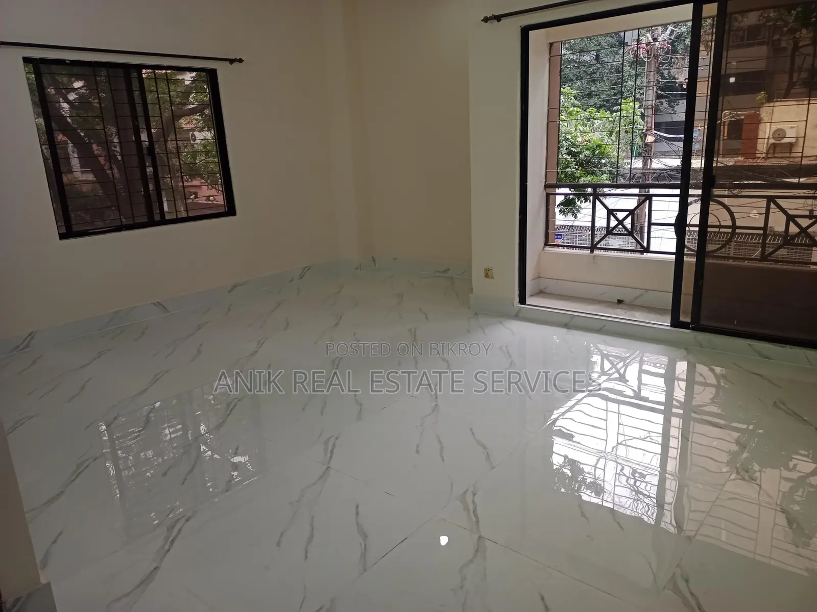 Good Quality 3 Bedroom Un Farnised Flat Rent At Gulshan 2
