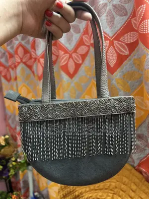 Wanna Sell This Arong Bag