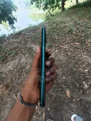 Realme 7i . (Used)