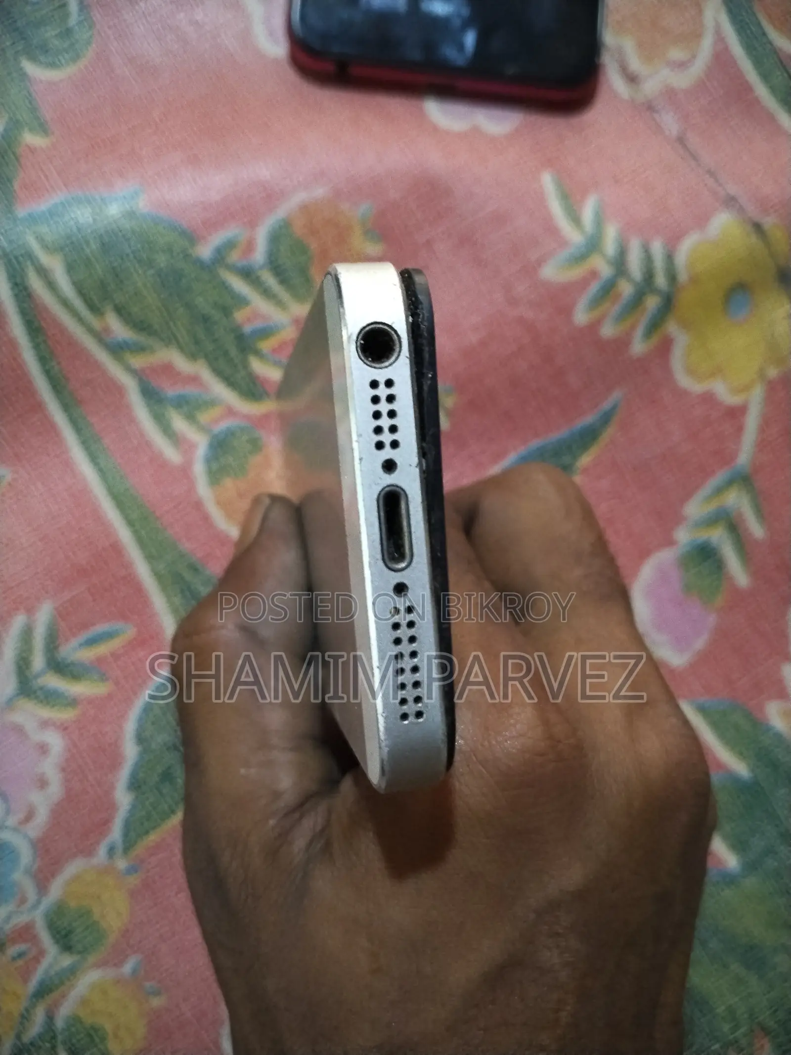 Apple iPhone 5S (Used)