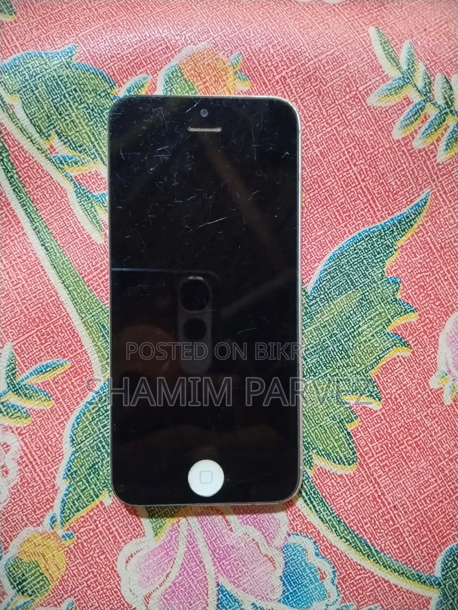 Apple iPhone 5S (Used)