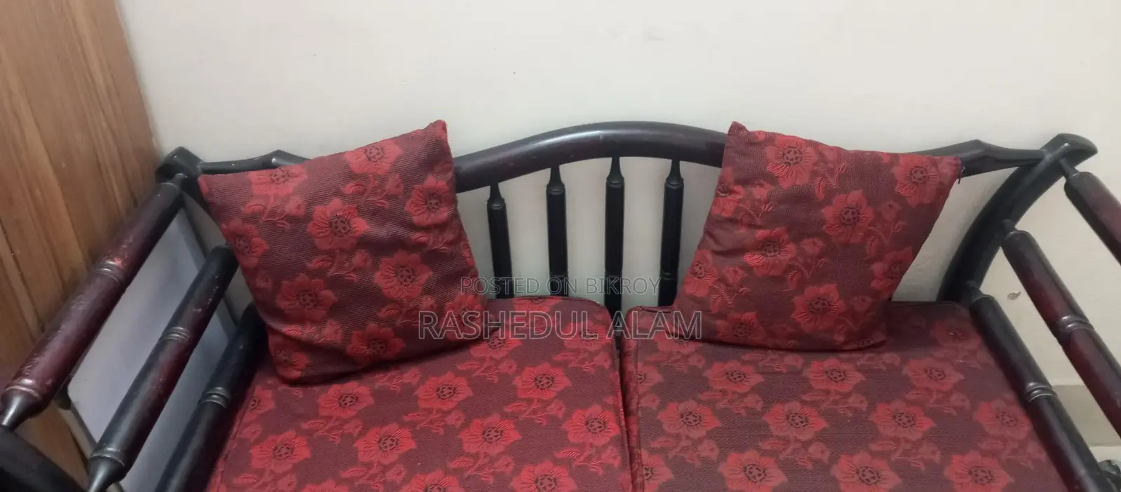 Exclusive Design Sofa 2+2+1