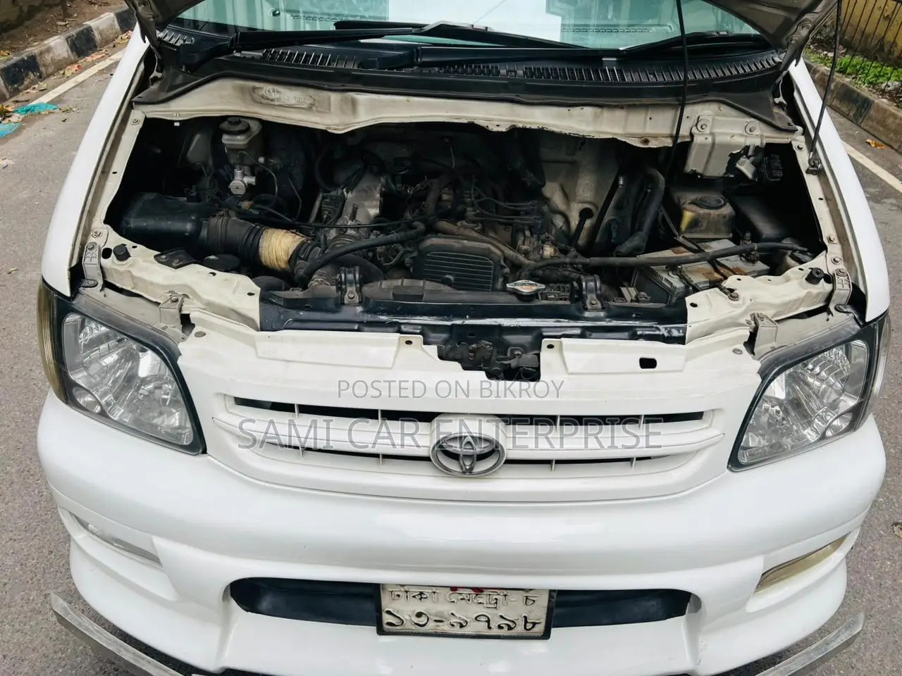 Toyota Noah All Power 2005