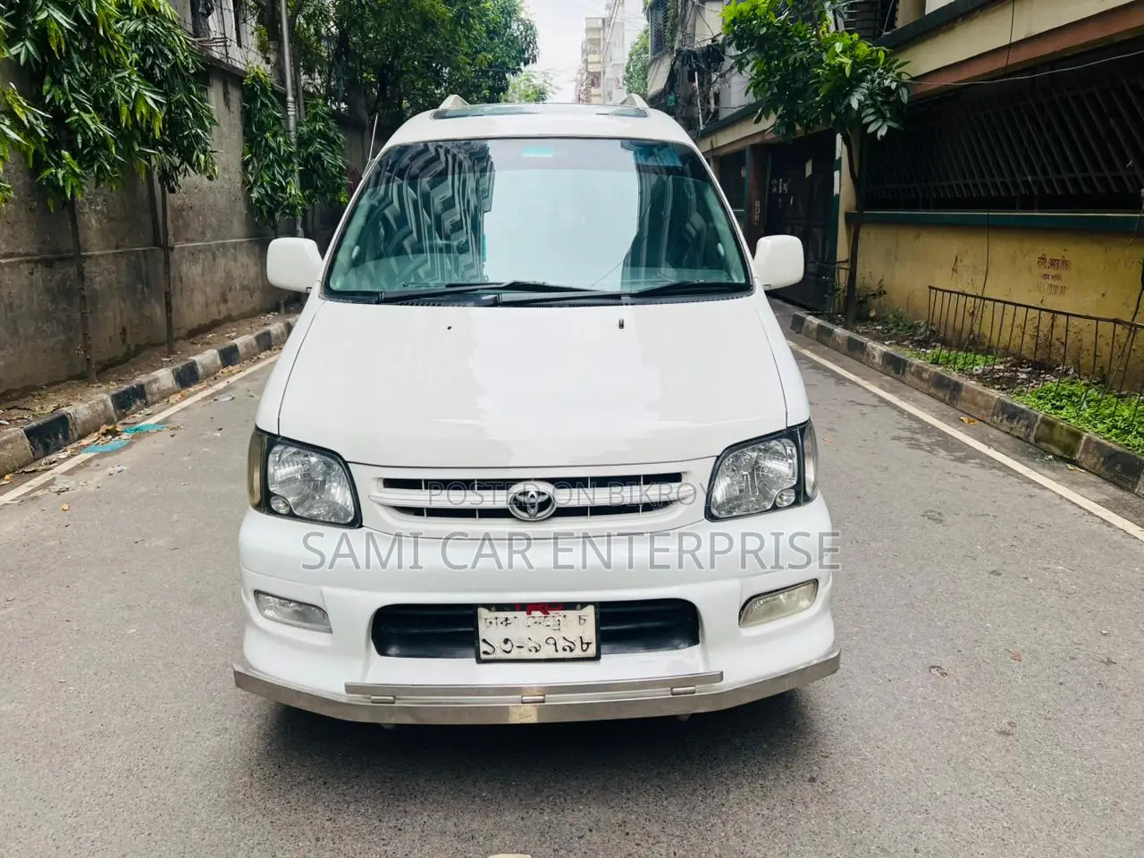 Toyota Noah All Power 2005