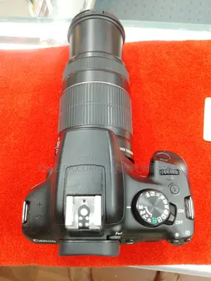 Canon 1300D & 55-250mm IS Lens